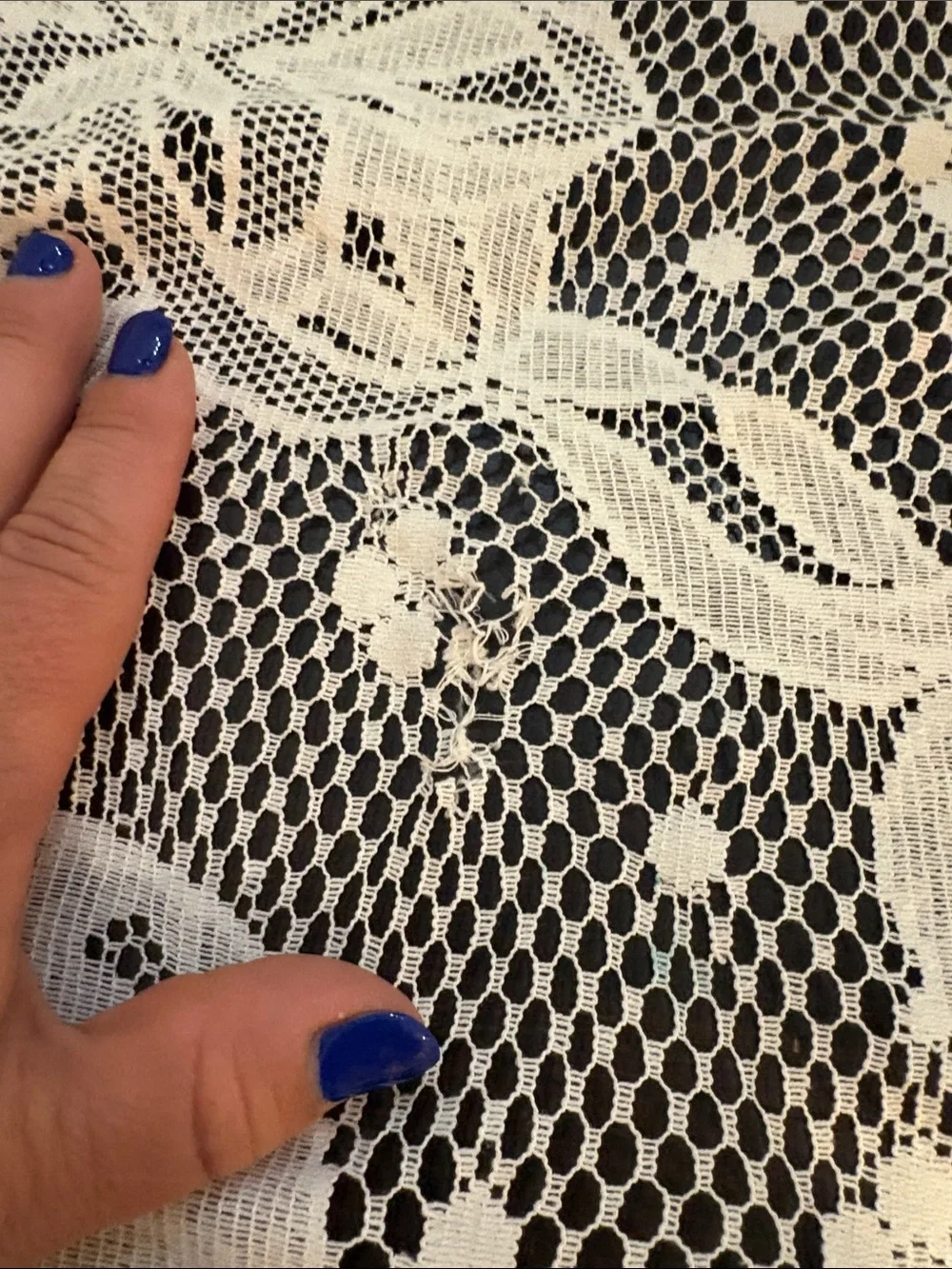 Vintage White 'Happy Birthday' Lace Tablecloth